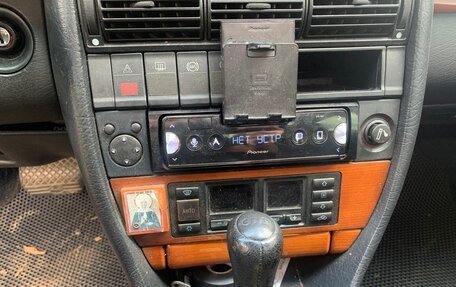 Audi 100, 1992 год, 400 000 рублей, 3 фотография