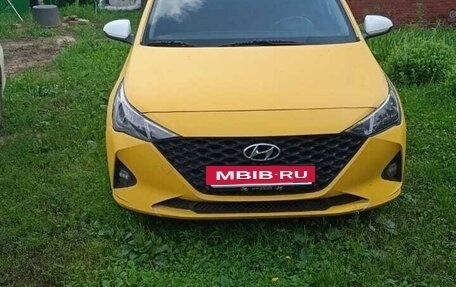 Hyundai Solaris II рестайлинг, 2022 год, 1 500 000 рублей, 7 фотография