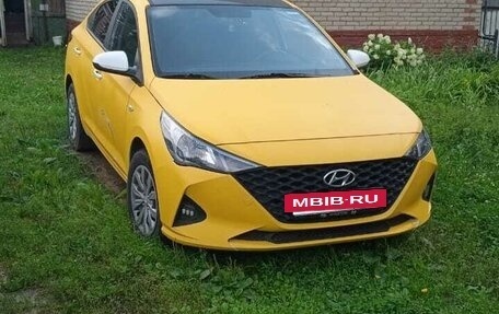 Hyundai Solaris II рестайлинг, 2022 год, 1 500 000 рублей, 13 фотография