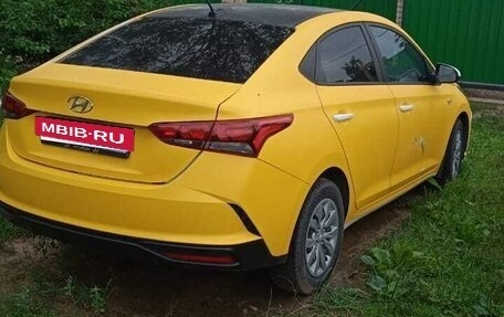 Hyundai Solaris II рестайлинг, 2022 год, 1 500 000 рублей, 31 фотография