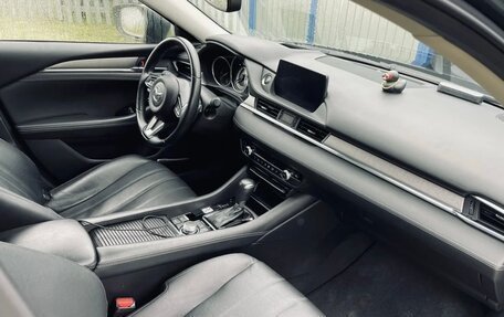 Mazda 6, 2019 год, 2 300 000 рублей, 17 фотография