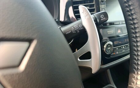 Mitsubishi Outlander III рестайлинг 3, 2014 год, 1 650 000 рублей, 15 фотография