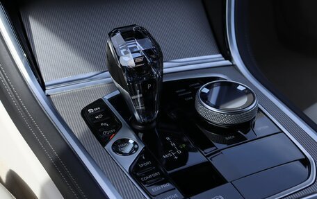 BMW 8 серия, 2022 год, 13 990 000 рублей, 16 фотография
