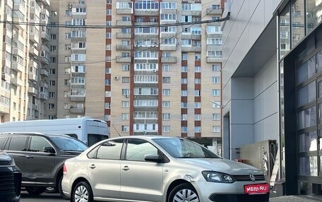 Volkswagen Polo VI (EU Market), 2012 год, 699 000 рублей, 1 фотография
