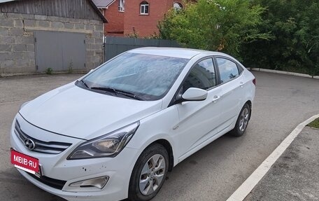 Hyundai Solaris II рестайлинг, 2016 год, 880 000 рублей, 4 фотография