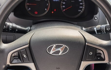 Hyundai Solaris II рестайлинг, 2016 год, 880 000 рублей, 9 фотография