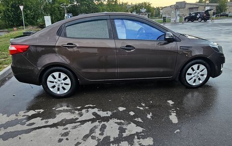 KIA Rio III рестайлинг, 2014 год, 950 000 рублей, 3 фотография