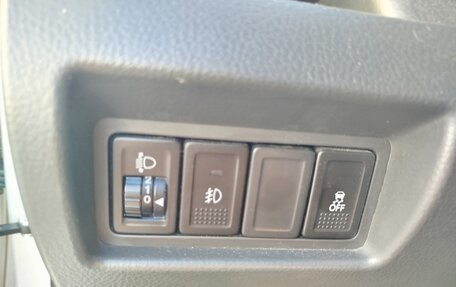 Suzuki Swift IV, 2011 год, 1 000 000 рублей, 13 фотография