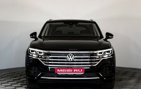 Volkswagen Touareg III, 2019 год, 4 749 898 рублей, 3 фотография