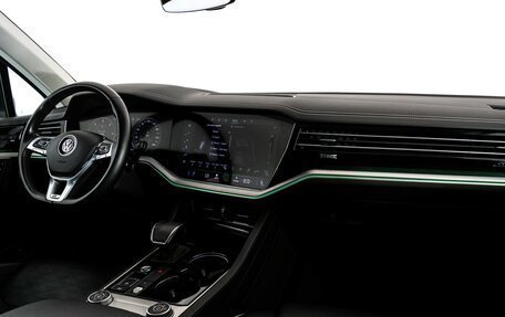Volkswagen Touareg III, 2019 год, 4 749 898 рублей, 11 фотография