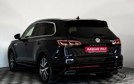 Volkswagen Touareg III, 2019 год, 4 749 898 рублей, 9 фотография