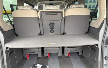 Volkswagen Multivan, 2024 год, 8 690 000 рублей, 8 фотография
