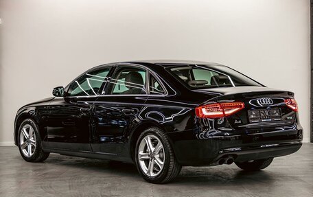 Audi A4, 2015 год, 1 495 000 рублей, 4 фотография