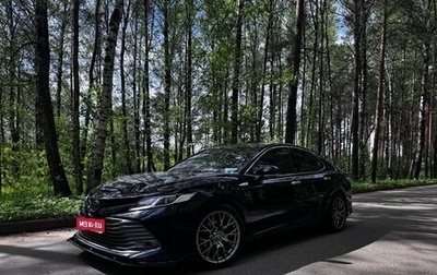 Toyota Camry, 2018 год, 2 650 000 рублей, 1 фотография