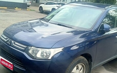 Mitsubishi Outlander III рестайлинг 3, 2013 год, 1 300 000 рублей, 1 фотография