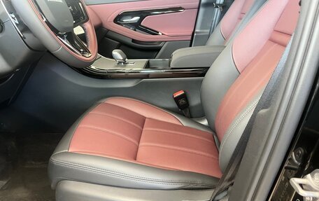 Land Rover Range Rover Evoque II, 2024 год, 5 350 000 рублей, 8 фотография