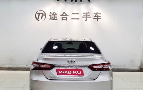 Toyota Camry, 2021 год, 2 230 000 рублей, 22 фотография