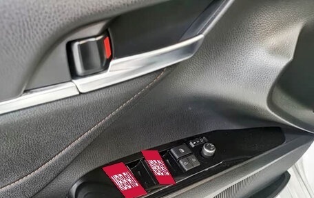 Toyota Camry, 2021 год, 2 230 000 рублей, 16 фотография