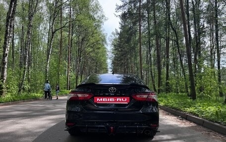 Toyota Camry, 2018 год, 2 650 000 рублей, 5 фотография