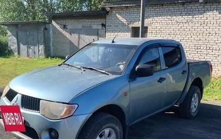 Mitsubishi L200 IV рестайлинг, 2007 год, 850 000 рублей, 5 фотография