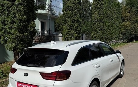 KIA cee'd III, 2019 год, 1 300 000 рублей, 5 фотография