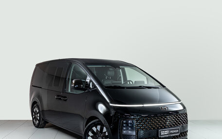 Hyundai Staria, 2022 год, 4 950 000 рублей, 3 фотография
