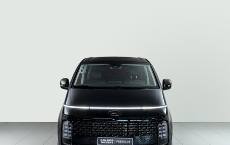 Hyundai Staria, 2022 год, 4 950 000 рублей, 2 фотография