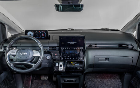 Hyundai Staria, 2022 год, 4 950 000 рублей, 12 фотография