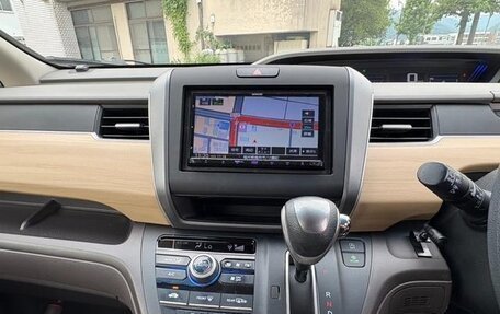 Honda Freed II, 2018 год, 1 246 000 рублей, 16 фотография