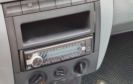 Skoda Fabia I, 2001 год, 300 000 рублей, 7 фотография