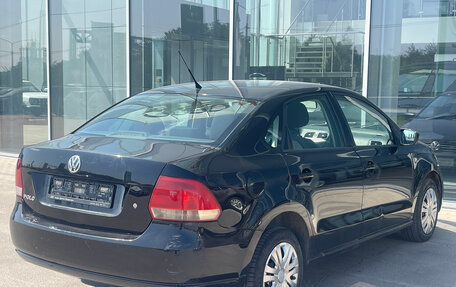 Volkswagen Polo VI (EU Market), 2011 год, 650 000 рублей, 3 фотография
