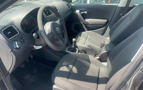 Volkswagen Polo VI (EU Market), 2011 год, 650 000 рублей, 11 фотография