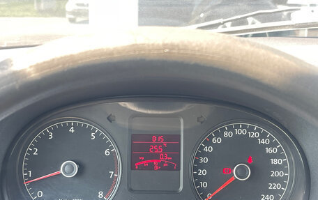 Volkswagen Polo VI (EU Market), 2011 год, 650 000 рублей, 13 фотография