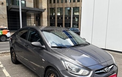 Hyundai Solaris II рестайлинг, 2013 год, 600 000 рублей, 1 фотография