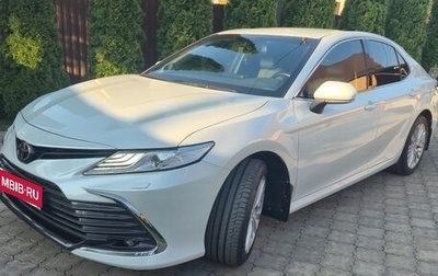 Toyota Camry, 2021 год, 3 470 000 рублей, 1 фотография
