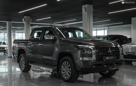 Mitsubishi L200, 2024 год, 5 250 000 рублей, 2 фотография
