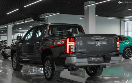 Mitsubishi L200, 2024 год, 5 250 000 рублей, 4 фотография