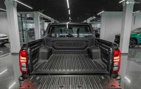 Mitsubishi L200, 2024 год, 5 250 000 рублей, 25 фотография