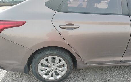 Hyundai Solaris II рестайлинг, 2018 год, 650 000 рублей, 6 фотография
