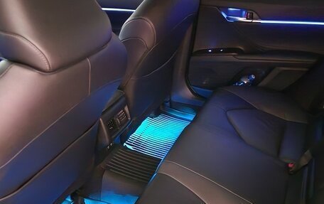 Toyota Camry, 2021 год, 3 470 000 рублей, 7 фотография