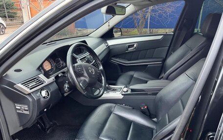 Mercedes-Benz E-Класс, 2009 год, 1 630 000 рублей, 14 фотография