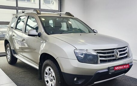 Renault Duster I рестайлинг, 2014 год, 999 000 рублей, 3 фотография
