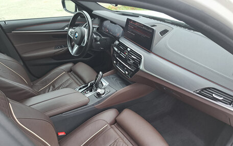 BMW 5 серия, 2021 год, 6 380 000 рублей, 15 фотография