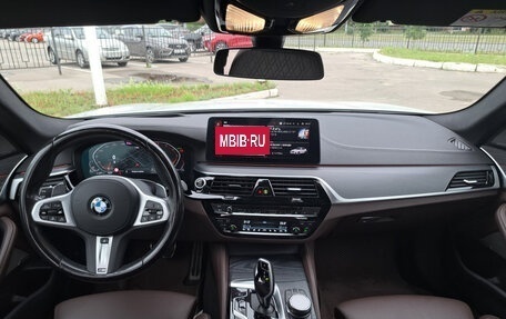 BMW 5 серия, 2021 год, 6 380 000 рублей, 18 фотография