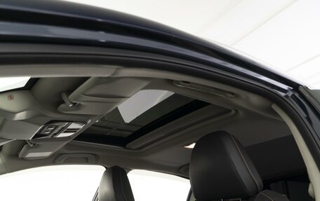 Subaru XV II, 2018 год, 2 467 500 рублей, 12 фотография
