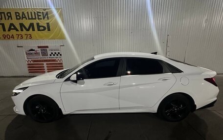 Hyundai Elantra, 2022 год, 2 250 000 рублей, 7 фотография