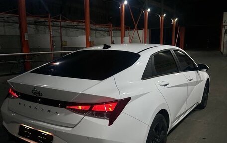 Hyundai Elantra, 2022 год, 2 250 000 рублей, 11 фотография