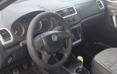Skoda Fabia II, 2009 год, 405 000 рублей, 6 фотография