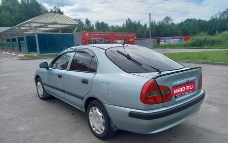 Mitsubishi Carisma I, 2002 год, 275 000 рублей, 2 фотография