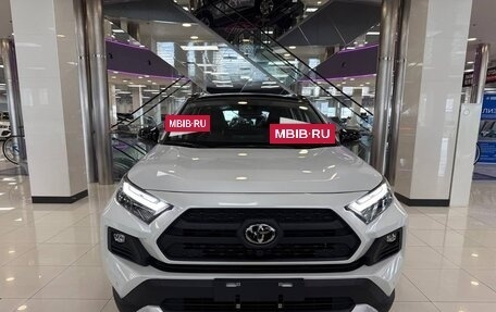 Toyota RAV4, 2025 год, 3 500 000 рублей, 2 фотография